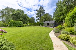 Photo 19- click for photo gallery